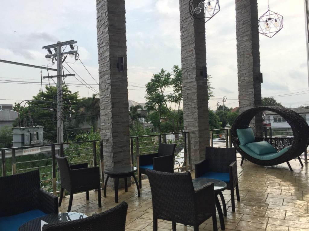 Anna-Nava Pakkret Hotel Nonthaburi Kültér fotó